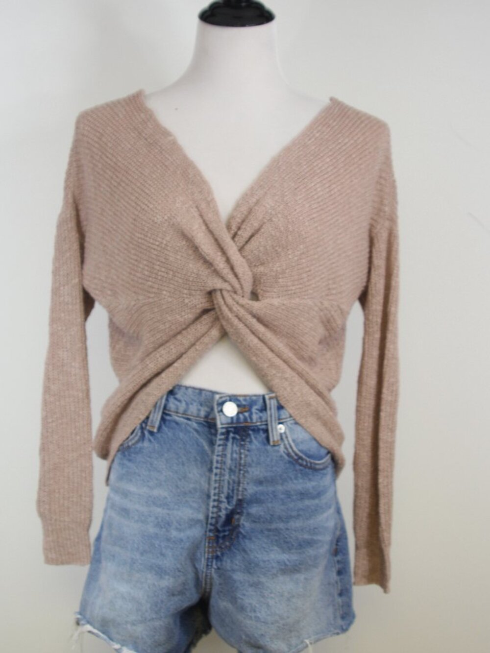 Moon & Madison Twist Front Knit Sweater XS Blush Pink V Neck Open Back Cozy Boho